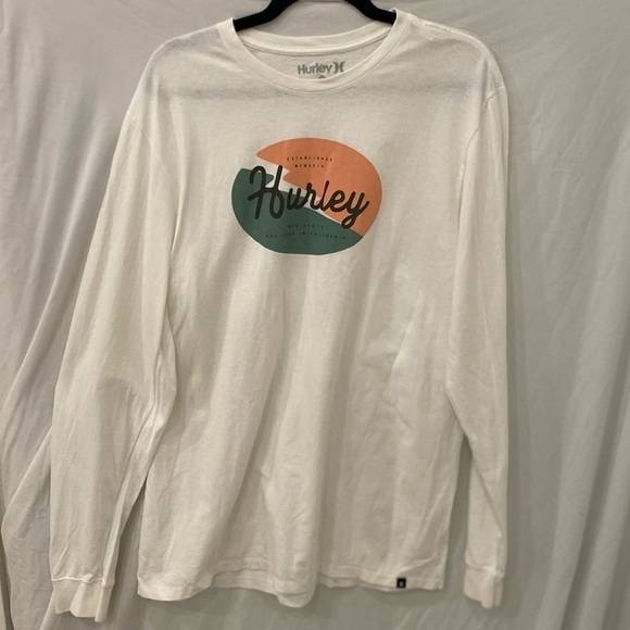 Hurley Graphic tshirt LS Mens tshirt medium - Picture 1 of 5